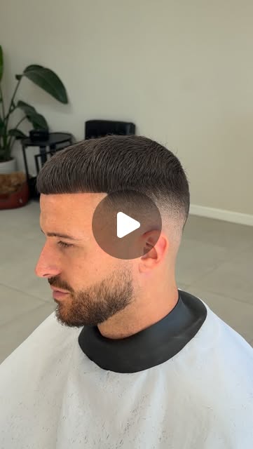 Sean’s step-by-step skin fade tutorial on dark hair